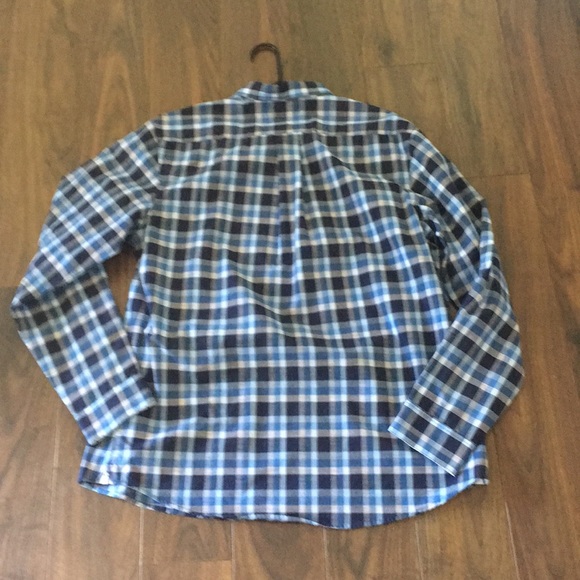 Men’s Van Heusen button-up long sleeve - Picture 4 of 4
